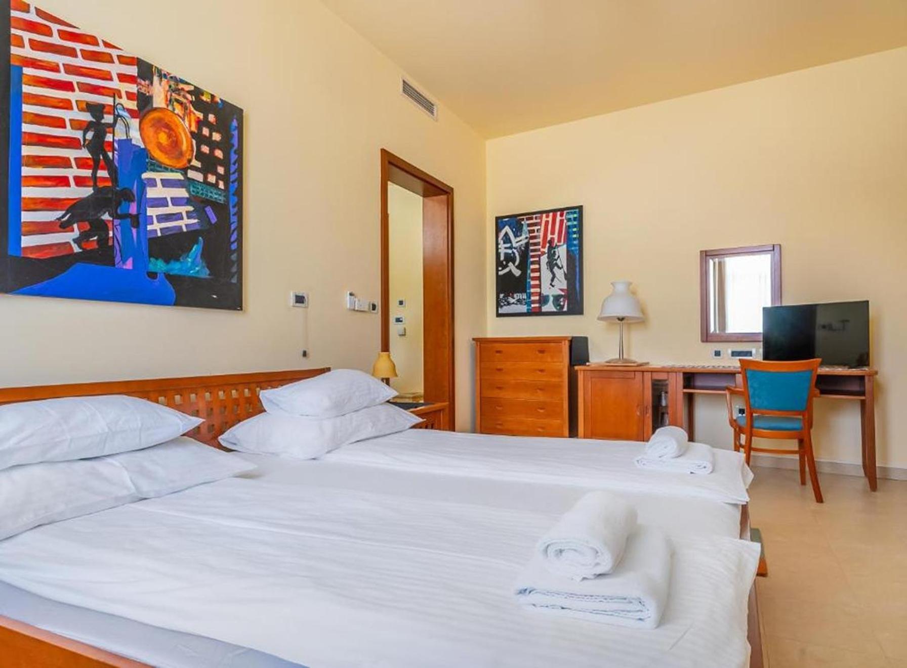 Arcadium Guest house
