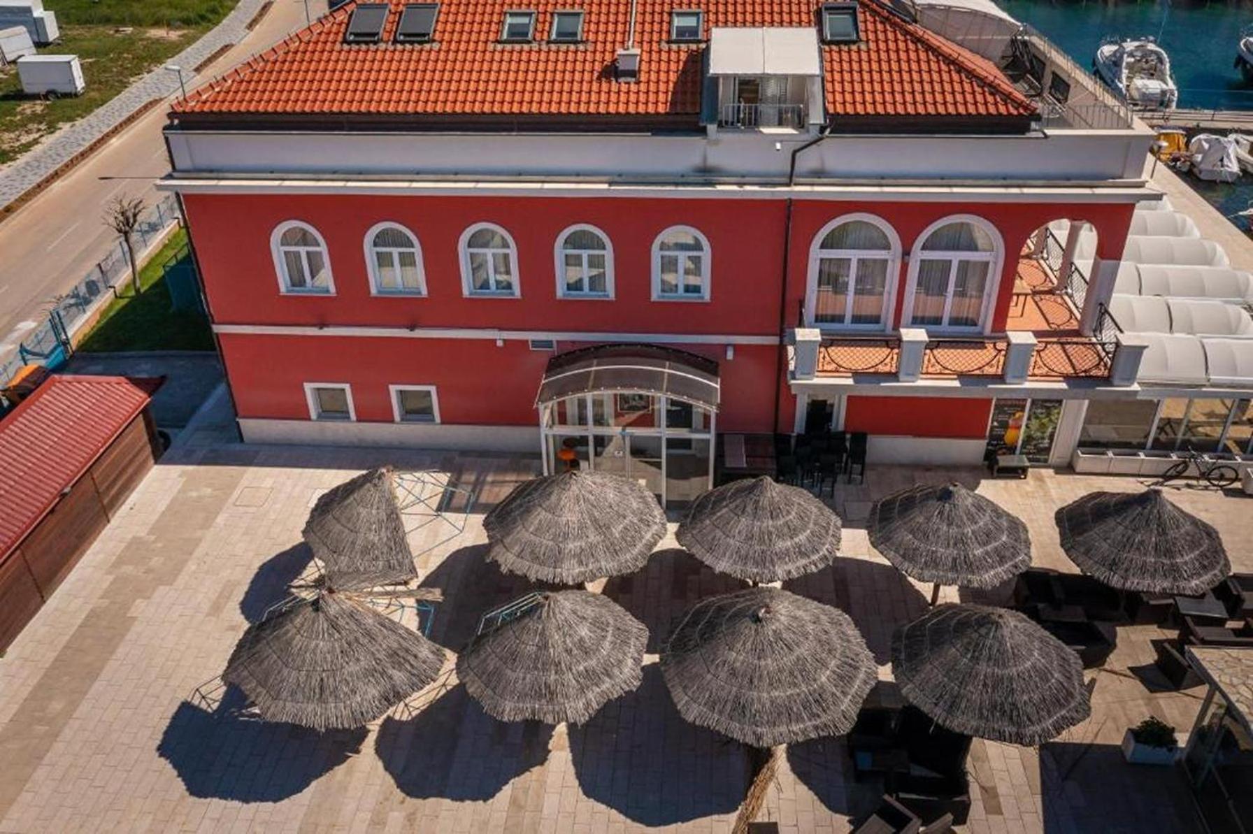 Arcadium * Tribunj (Sibenik-Knin)