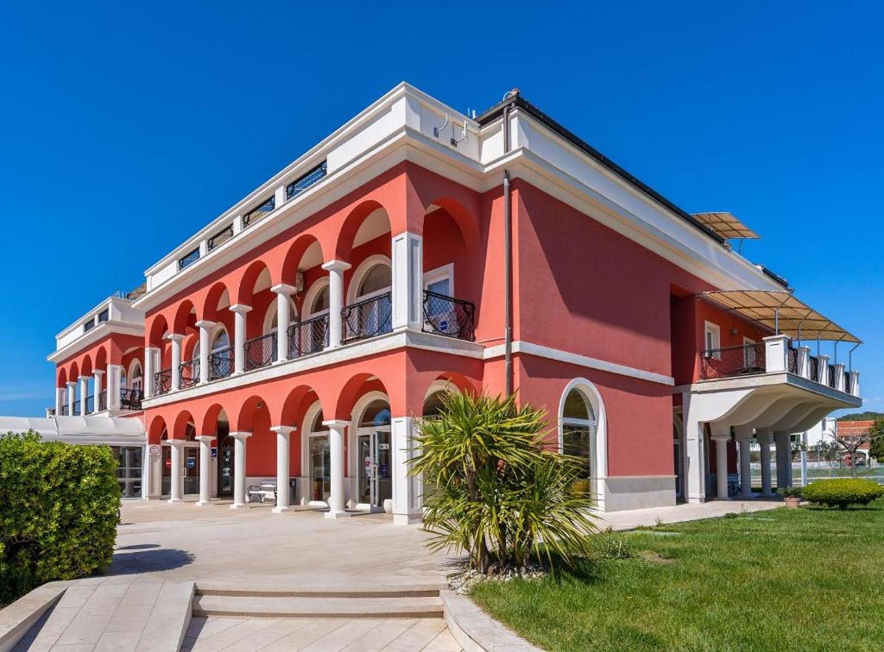 Guest house Arcadium